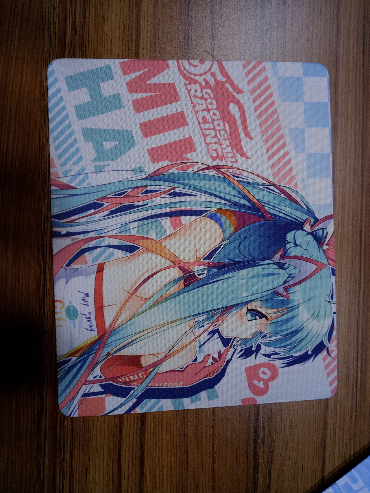 動(dòng)漫周邊與工藝品設(shè)計(jì)的融合 創(chuàng)意與市場(chǎng)的雙贏